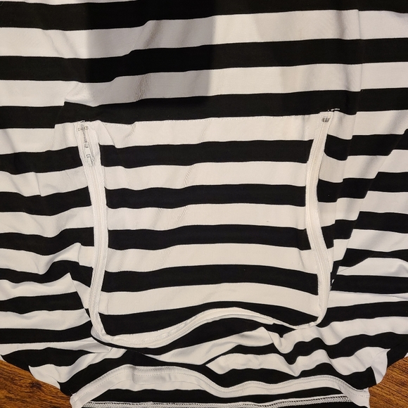 Nursing cover - Picture 2 of 4